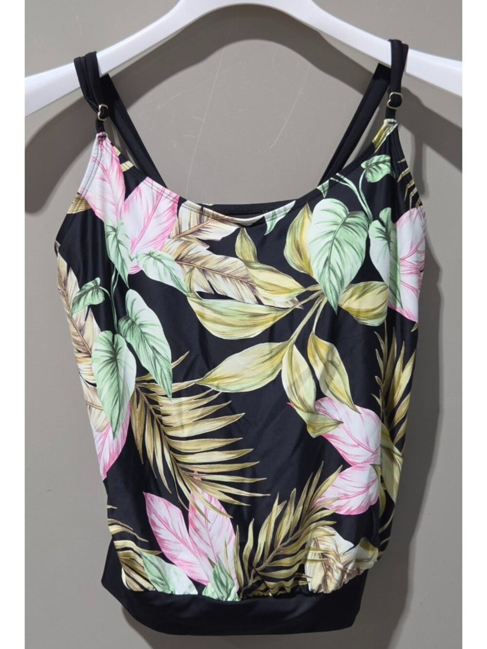Lands' End Black Floral Snug Bottom Hem & Sewn in Cups Tankini Swim Top - Size 6